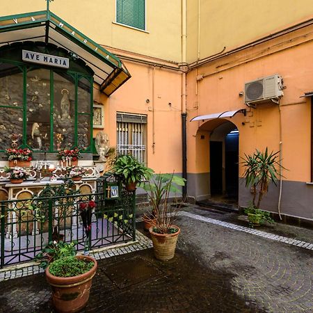 شقة Casa Nina نابولي المظهر الخارجي الصورة