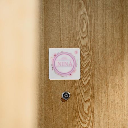 شقة Casa Nina نابولي المظهر الخارجي الصورة